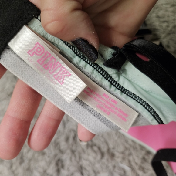 Pink Victoria secret wear everywhere push up bra - Picture 7 of 9